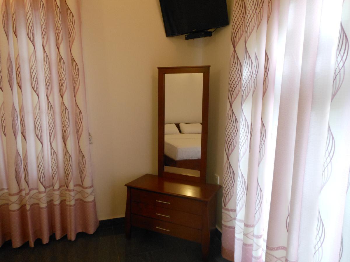 קנדי Lavender Hills Home Stay מראה חיצוני תמונה